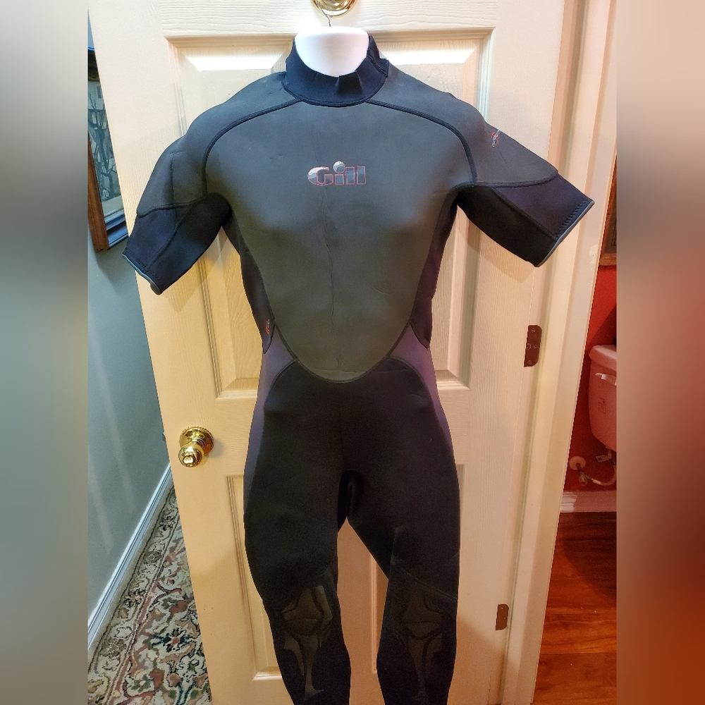 Gill Wet Suit Hurakan 3.2 Size Medium